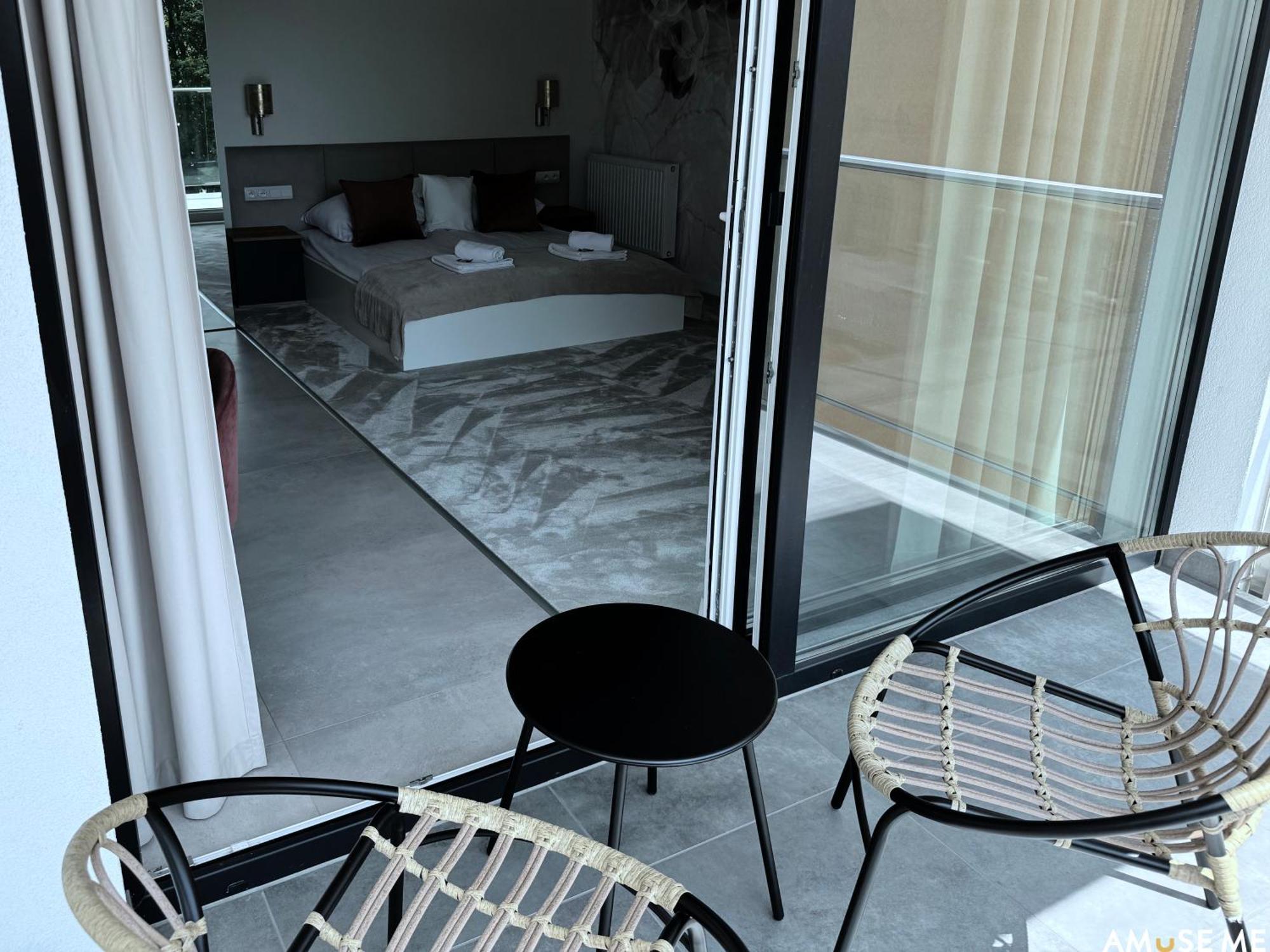 Aparthotel Amuse Me Kielce Exterior foto